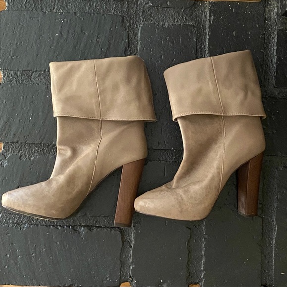 Joie soft slouchy leather heeled boot - Picture 3 of 14